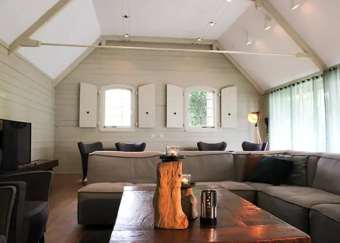 De Beyaerd 훌쇼스트